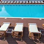 Premium Wellness Institute منتجع