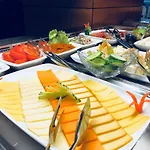 منتجع Premium Wellness Institute بوخارست